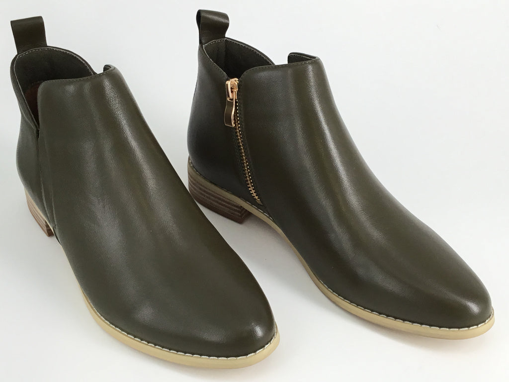 Chrissie Dolly available in 3 colours