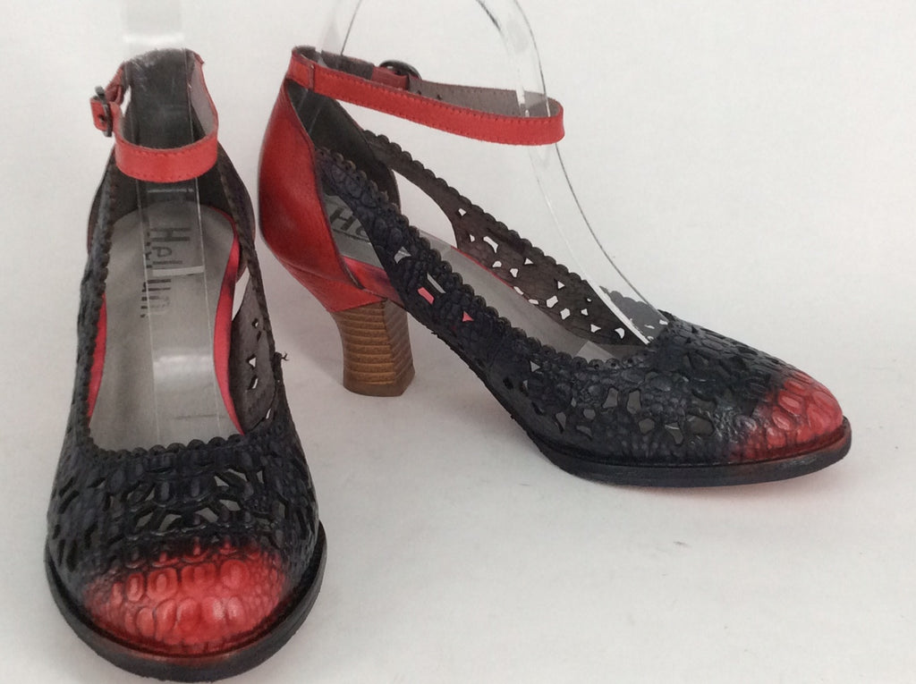 Helium Ciara available in 2 colours