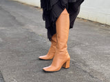 Carrano Bergen available in 3 colours