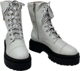 Carrano Carrie available in 3 colours