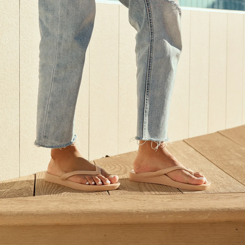 watches Jandals Tan