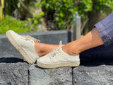 Viguera Vargo available in 2 colours