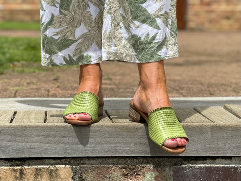 Via Nova Boree Available In 5 Colours