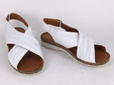 Via Nova Bibi available in 2 colours